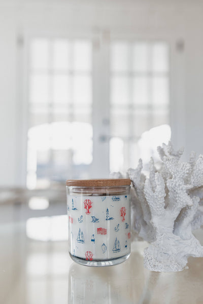 New Englander Candle: Reilly Lane 14 OZ.