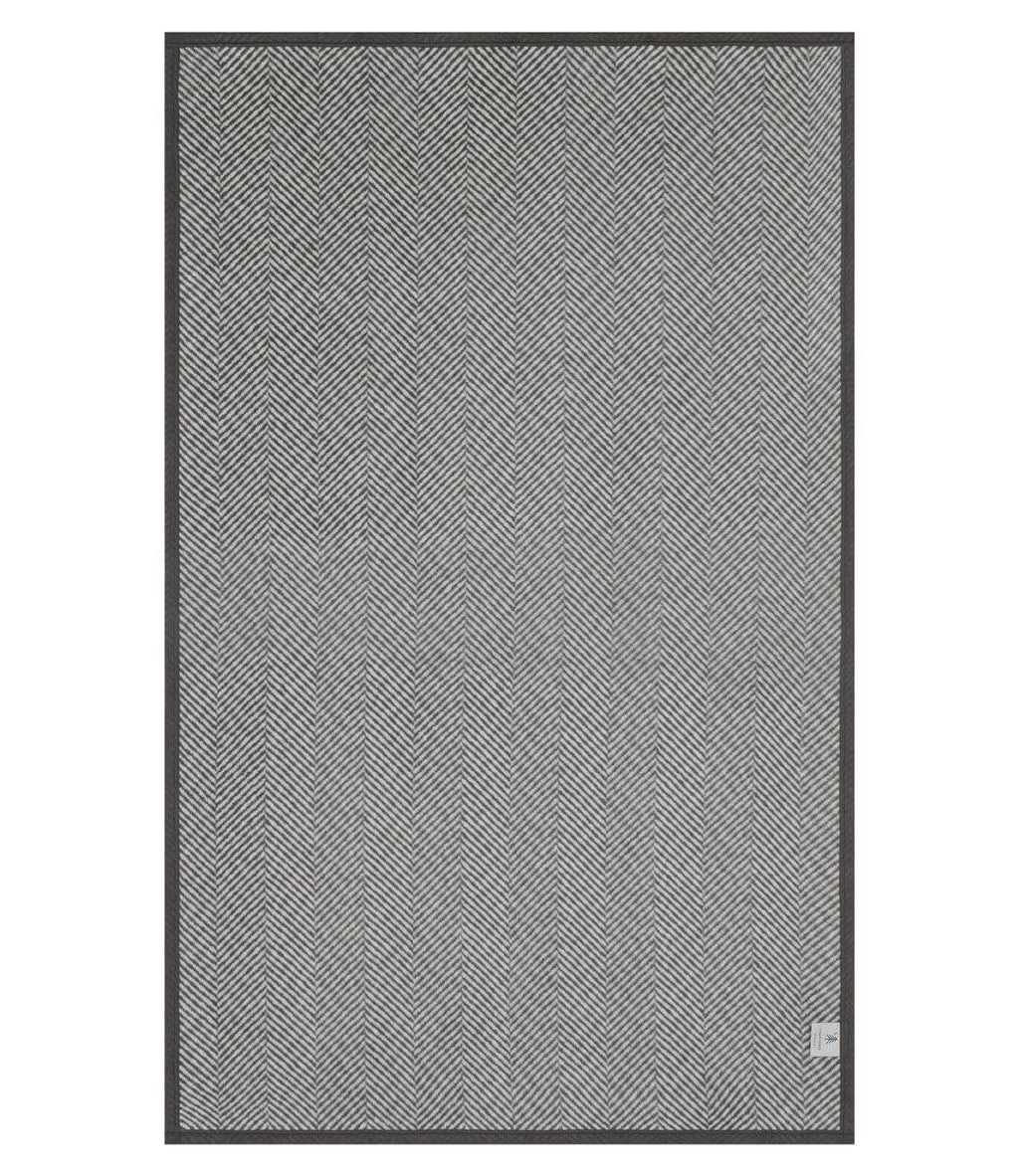 Harborview Herringbone Ash Midi Blanket: Midi