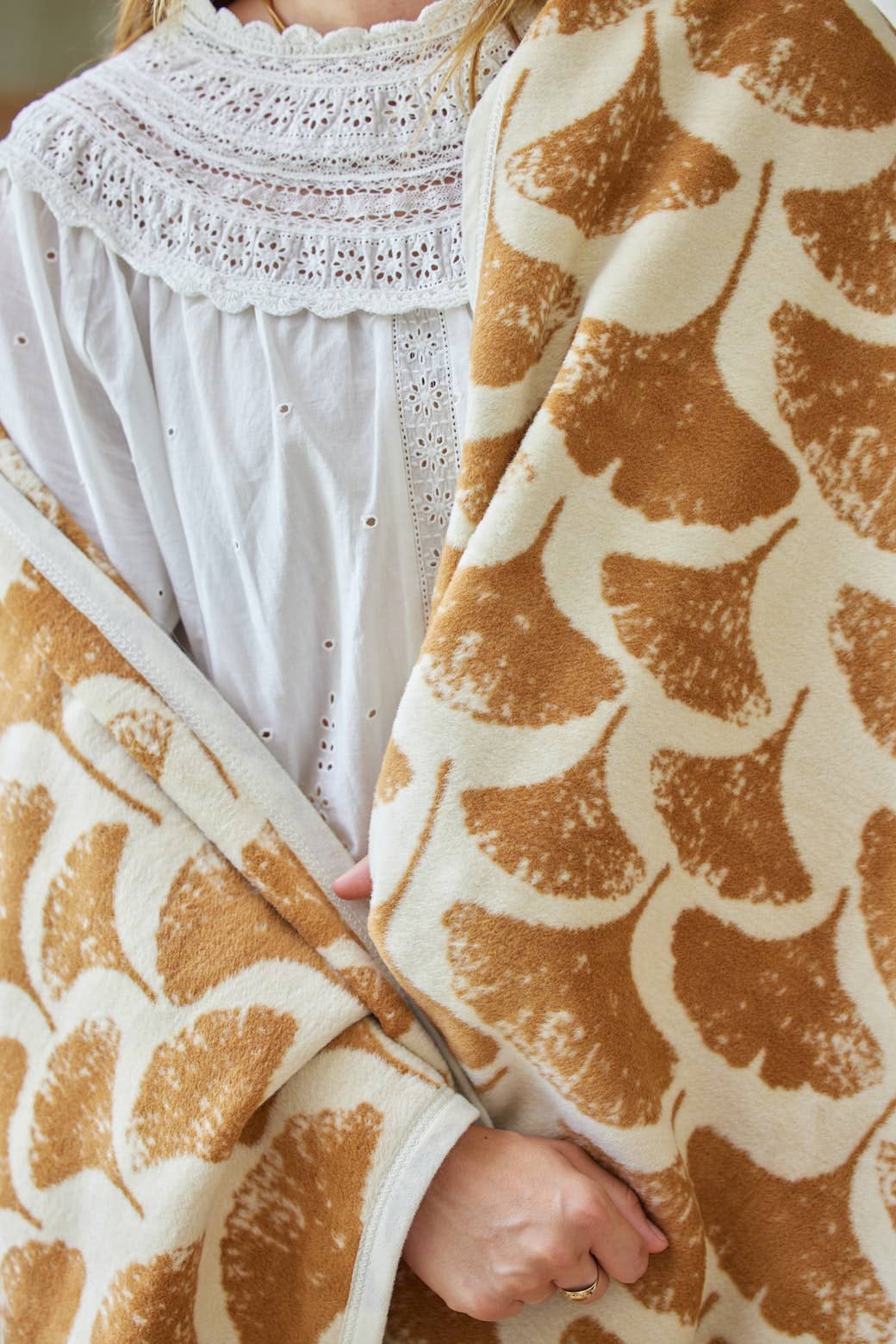 Gingko Leaves Blanket: Original