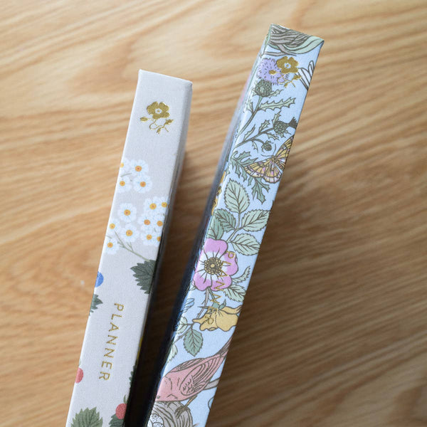 GARDEN FLORA | LINEN-BOUND UNDATED WEEKLY PLANNER