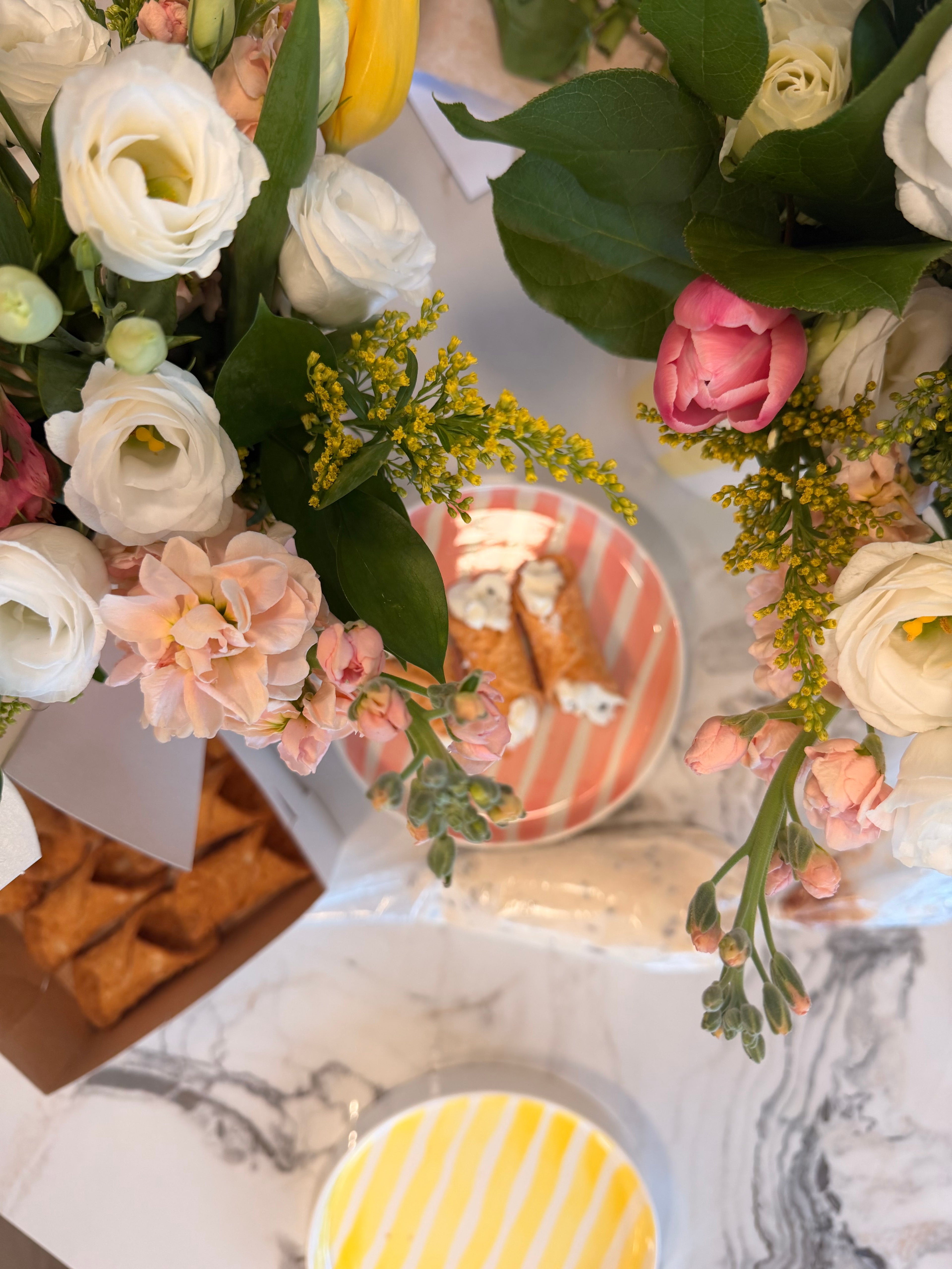 Mother’s Day Pickup at Bottega del Sud | Bouquets, Bud Vases + Cannolis | 5/9