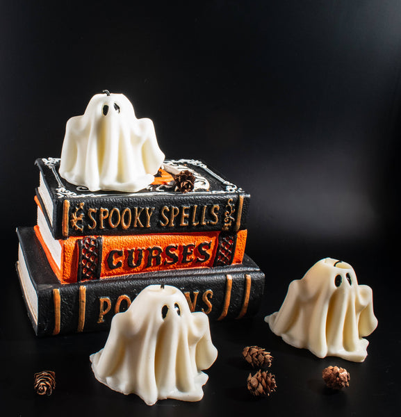 Cute Ghost Candle: Pumpkin Spice