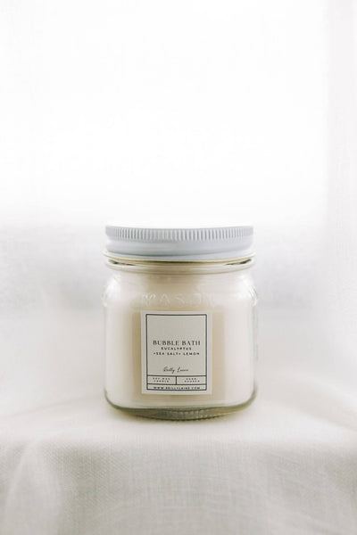 Bubble Bath Candle: SIGNATURE FROSTED 14 OZ.