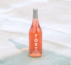 TÖST ROSÉ a Non-Alcoholic Wine Substitute