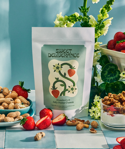 Strawberry & Salty Peanut Granola 9.5oz